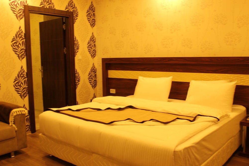 Azd House Hotel Μαρντίν Εξωτερικό φωτογραφία